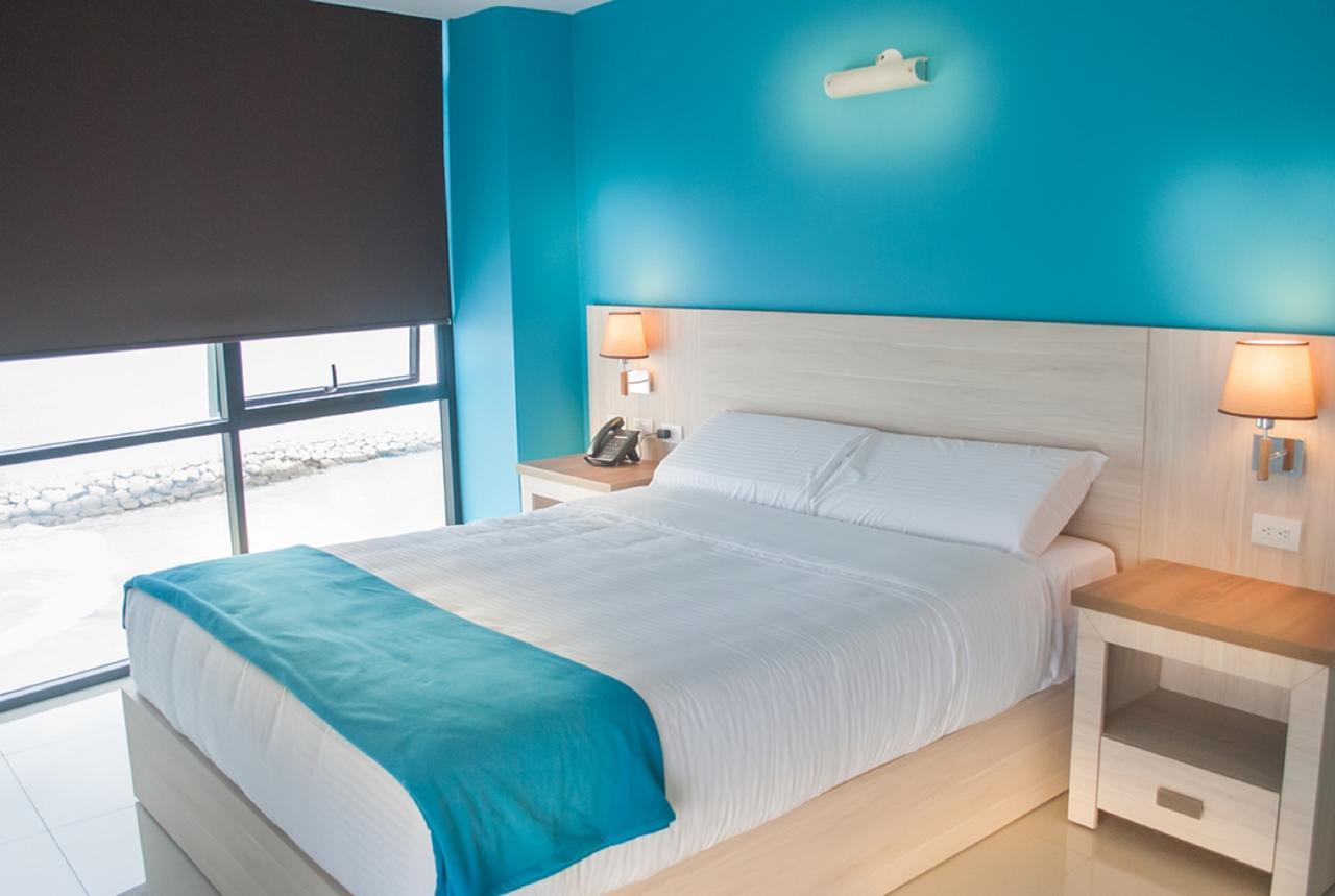 Hotel - Centro Comercial Punta Del Mar Salinas (Santa Elena) Kültér fotó