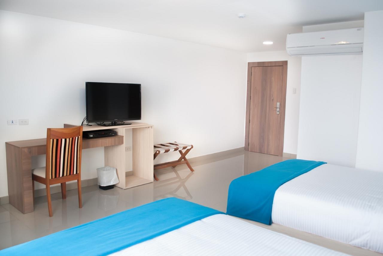 Hotel - Centro Comercial Punta Del Mar Salinas (Santa Elena) Kültér fotó