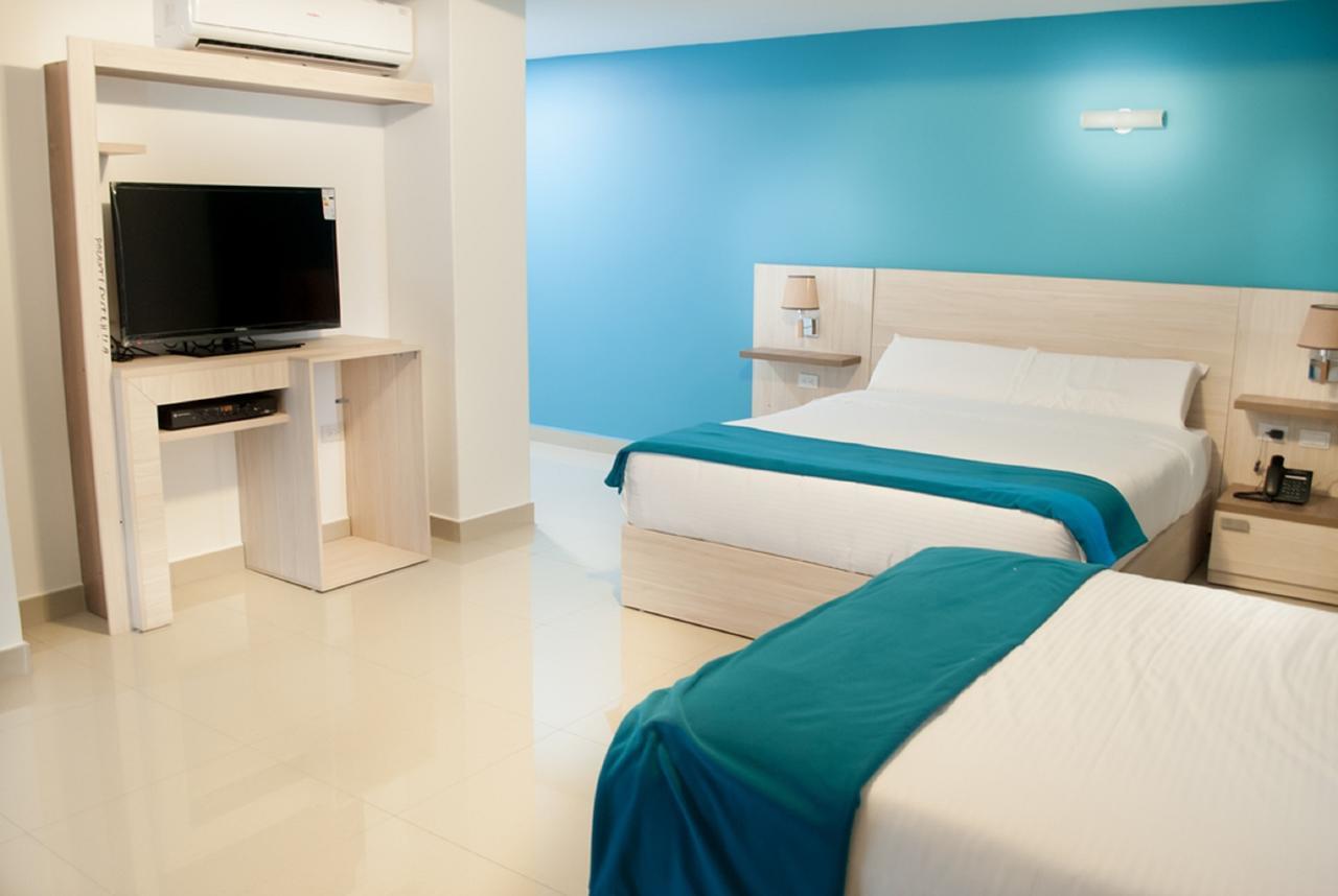 Hotel - Centro Comercial Punta Del Mar Salinas (Santa Elena) Kültér fotó
