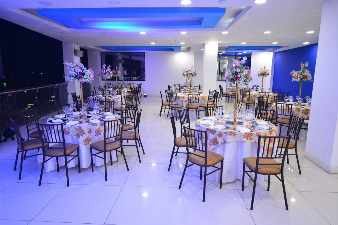 Hotel - Centro Comercial Punta Del Mar Salinas (Santa Elena) Kültér fotó